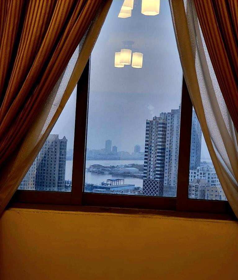 Crown Palace Hotel Ajman Eksteriør billede